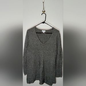 Old Navy Sweater